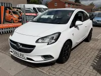 Begagnad Vauxhall Corsa SRi 75 HK (55 kW) 2016 Vit Halvkombi