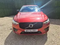 Used Volvo XC60 R-Design 194 HP (142 kW) 2021 Red SUV