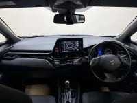Second-hand Toyota C-HR 122 CP (89 kW) 2018 Albastru SUV