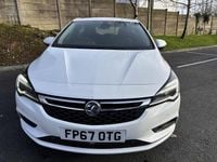 Used Vauxhall Astra Elite 2018 White Hatchback