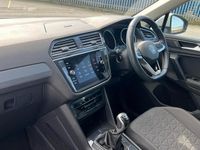 Used VW Tiguan Life 150 HP (110 kW) 2022 Pure white SUV