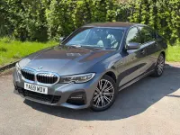 Begagnad BMW 330e M Sport 2019 Grå Sedan