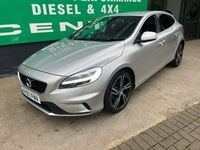 used Volvo V40 2.0 R-Design Pro D2