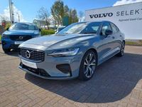 Usado Volvo S60 R-Design 250 HP (183 kW) 2022 Cinzento Sedan