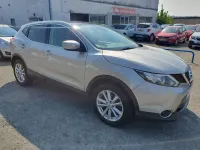 Used Nissan Qashqai Acenta Premium 110 HP (80 kW) 2014 Silver SUV