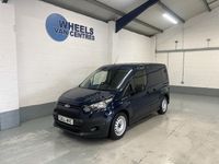Usado Ford Transit Connect 113 HP (83 kW) 2015 Azul Monovolume