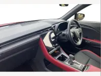 Used Lexus LBX 136 HP (100 kW) 2026 Red SUV