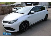 Used Toyota Auris Hybrid Design 136 HP (100 kW) 2018 White Hatchback