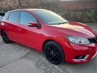 Używany Nissan Pulsar N-TEC 110 KM (80 kW) 2015 Czerwony Hatchback