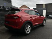 Used Hyundai Tucson SE 177 HP (130 kW) 2017 Red SUV