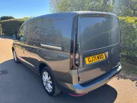 Usado VW Caddy Pro 102 CV (75 kW) 2021 Gris Monovolumen