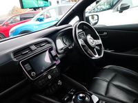 Used Nissan Leaf Tekna 160 kW (218 HP) 2021 White Hatchback