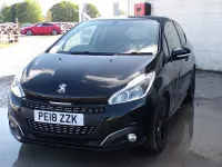 Used Peugeot 208 Signature Sky 2018 Black Hatchback