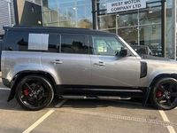 Used Land Rover Defender 404 HP (297 kW) 2024 SUV