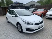 Używany Kia Ceed 2017 Biały Hatchback
