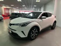 Used Toyota C-HR Design 122 HP (89 kW) 2019 White SUV