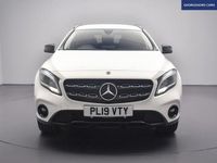Used Mercedes GLA180 Urban 122 HP (89 kW) 2019 White SUV