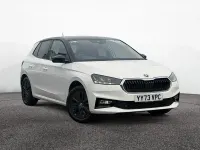 Used Skoda Fabia Colour Edition 70 HP (51 kW) 2023 White Hatchback