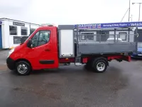 Used Vauxhall Movano 2018 Red MPV