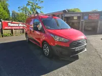 Begagnad Ford Transit Connect 100 HK (73 kW) 2021 Röd Minibuss