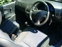 Begagnad Citroën Saxo 2002 Halvkombi
