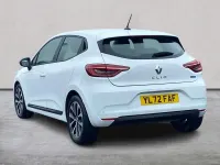 Gebraucht Renault Clio V Evolution 145 PS (106 kW) 2023 Weiß Kleinwagen