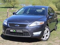 Usado Ford Mondeo Zetec 138 HP (101 kW) 2010 Cinzento Citadino
