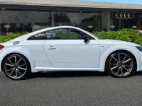 Usado Audi TT Black Edition 245 HP (180 kW) 2023 Branco Coupé