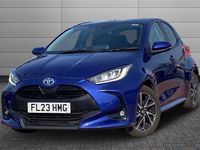 Used Toyota Yaris Hybrid Design 116 HP (85 kW) 2023 Blue Hatchback