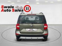 Used Skoda Yeti Business Line 150 HP (110 kW) 2015 Green SUV