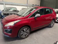 Used Peugeot 3008 Active 115 HP (84 kW) 2014 Red Estate