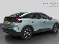 Used Citroën e-C4 Shine 98 kW (134 HP) 2024 Blue Hatchback