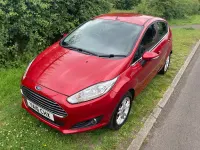 Used Ford Fiesta Zetec 82 HP (60 kW) 2016 Red Hatchback
