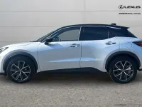 Used Lexus LBX 136 HP (100 kW) 2024 Other SUV
