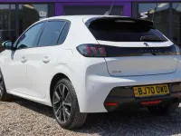 Used Peugeot 208 Allure Premium 99 HP (72 kW) 2020 White Hatchback