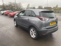 Second-hand Vauxhall Crossland X 81 CP (59 kW) 2019 Gri SUV