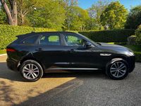 Second-hand Jaguar F-Pace R-Sport 2016 Negru SUV