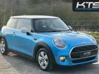 Usado Mini Cooper Hatch 136 HP (100 kW) 2017 Azul Citadino
