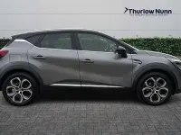 Used Renault Captur Techno 145 HP (106 kW) 2023 Grey and black SUV