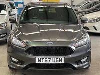 Used Ford Focus ST-Line 140 HP (102 kW) 2017 Grey Hatchback