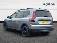 Used Dacia Jogger Extreme 110 HP (80 kW) 2024 Grey MPV