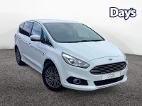 Used Ford S-MAX Titanium 150 HP (110 kW) 2019 White MPV