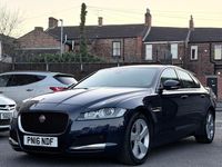 Used Jaguar XF Portfolio 180 HP (132 kW) 2016 Blue Sedan