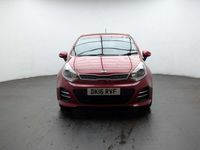 Used Kia Rio 109 HP (80 kW) 2016 Red Hatchback