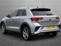 Usado VW T-Roc R-line 150 HP (110 kW) 2025 Prateado SUV