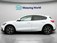 Używany Ford Focus Active X 125 KM (91 kW) 2020 Biały Hatchback