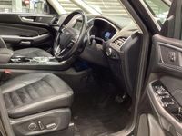 Begagnad Ford Galaxy Titanium X 2019 Svart Minibuss