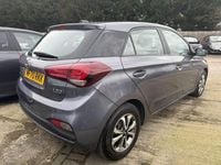 Used Hyundai i20 SE 84 HP (61 kW) 2020 Grey Hatchback