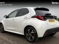 Used Toyota Yaris Design 116 HP (85 kW) 2024 White Hatchback