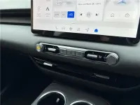 Nouă MG MG5 EV SE 169 kW (231 CP) 2026 Roșu Break